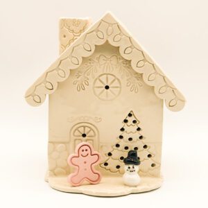 Holiday House White with Gingerbread Man and Snowman
